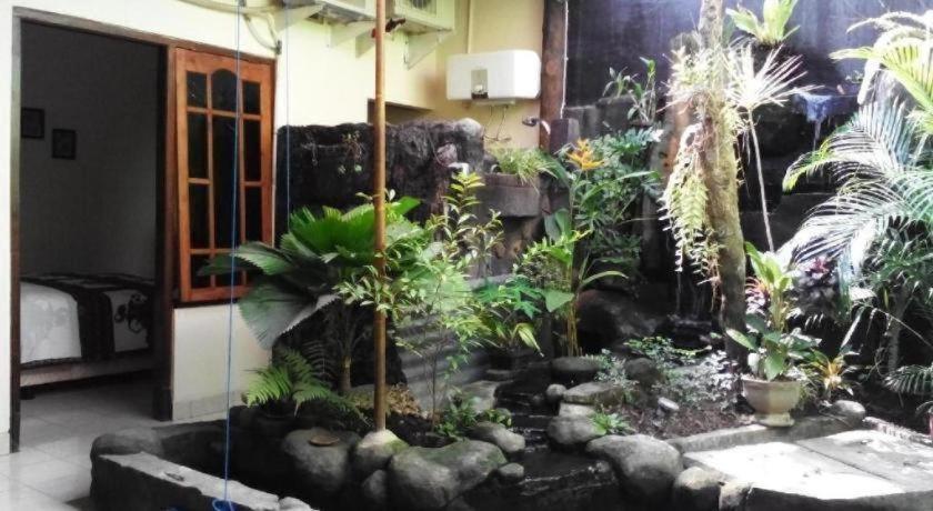 Alam Citra Bnb Mitra Reddoorz Gandok Ngoại thất bức ảnh